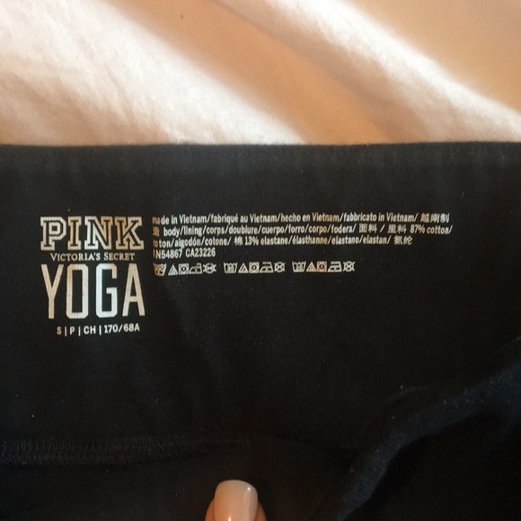 Victoria secret crop leggings - Picture 3 of 3